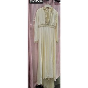 Vintage 1970 boho wedding dress.